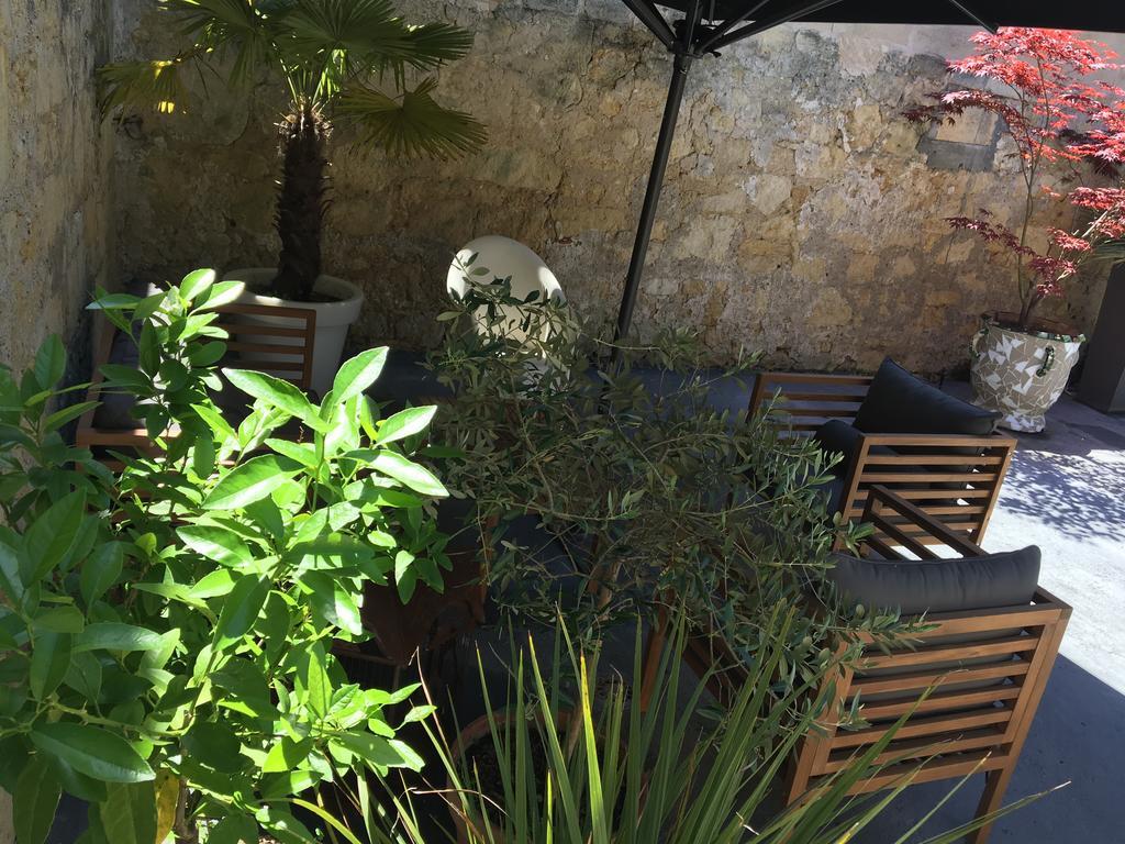 Maison D'Hotes L'Arbre Rouge Génissac Kültér fotó